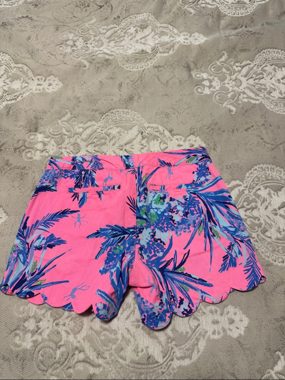 Lilly Pulitzer Pink Tropical Scallop Hem Shorts